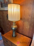 41 in tall metal lamp