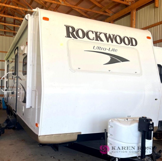 2013 Rockwood ultra lite 2608 WS camper