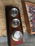 Vintage Thermometer/ baromer weather station