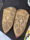 Indian/oriental shoes