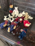 13- mini Boyd?s Bears and Cottage Collectibles