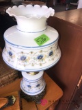 Table lamp