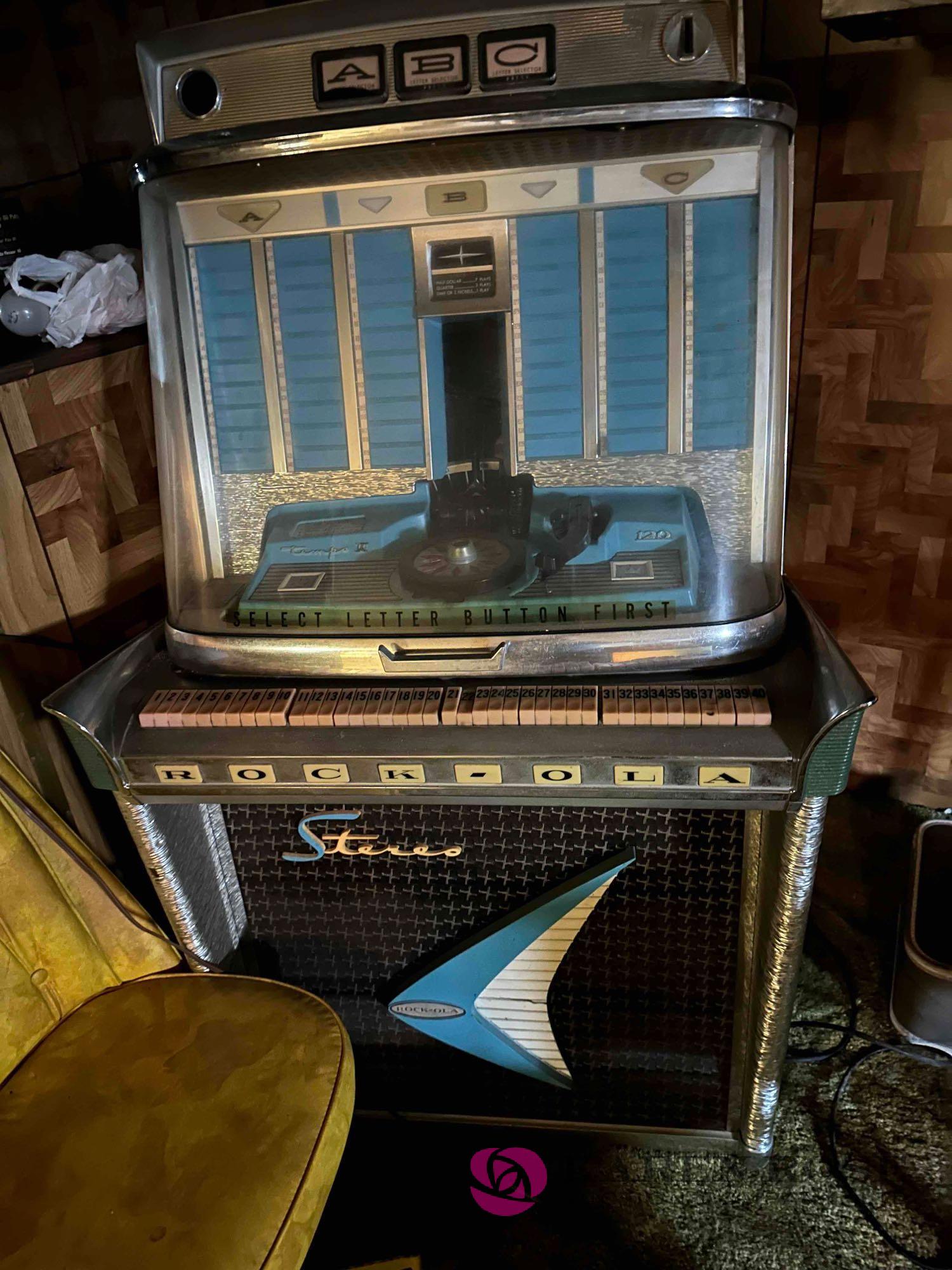 ラジオ Amazon.com: Sound Town 14U PA/DJ Rack/Road Case, 14-Space
