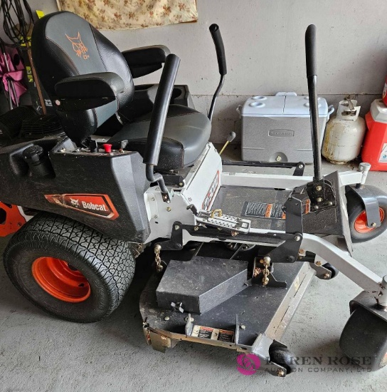 Bobcat ZT300 o turn lawn mower come to preview