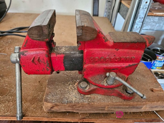 Craftsman vise