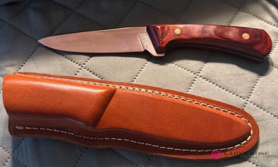 Western W84 knife with leather shealth 4 1/2 inch blade