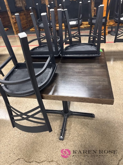 3' x 3' 28 inch tall table with four chairs