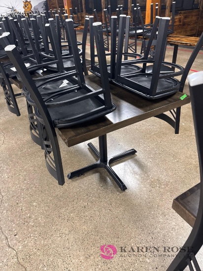 3' x 3' 28 inch tall table and four chairs