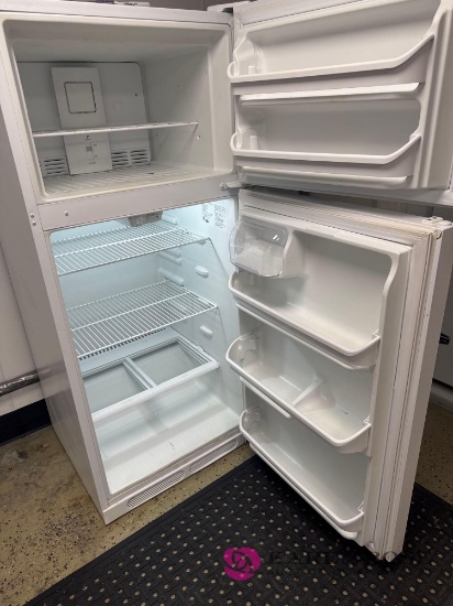 Frigidaire refrigerator