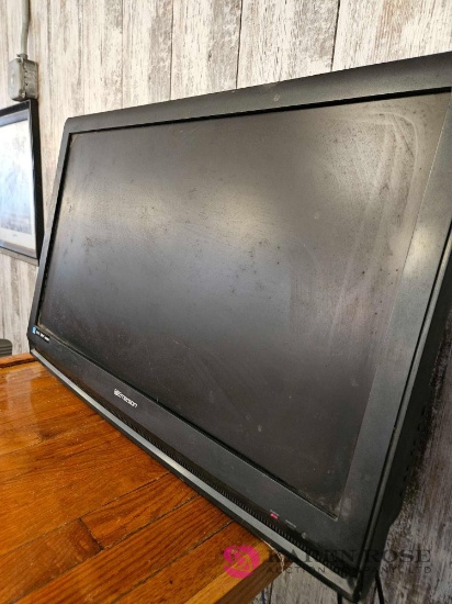 32 inch emerson tv no remote tested and working