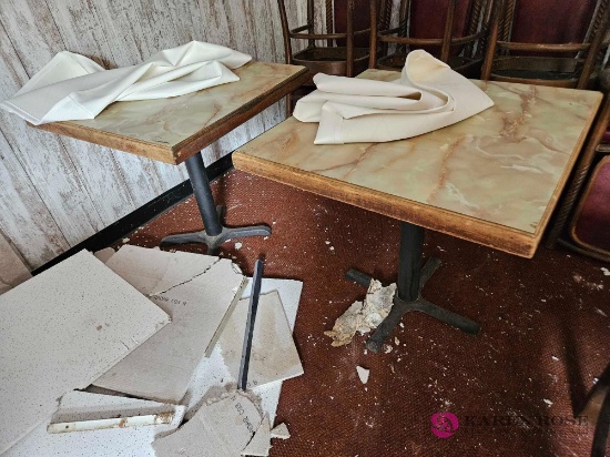 2 30x30 tables with covers