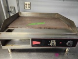 Twenty four inch griddle