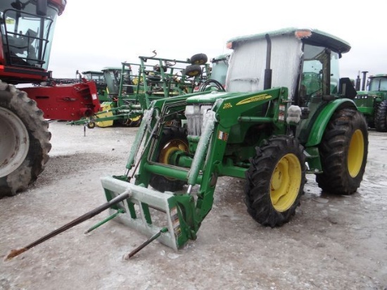 JD 5075E Tractor