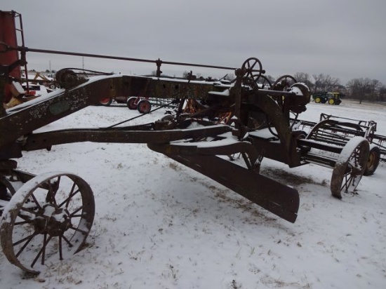 CAT 1918 Pull Type Road Grader