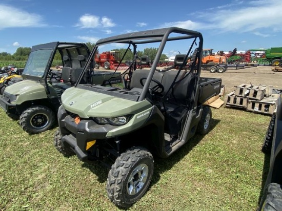 2017 Can-Am HD5 Defender