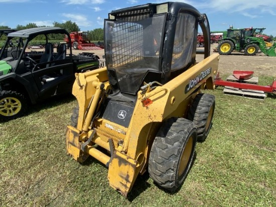 John Deere 240 SkidSteer