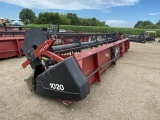 Case IH 1020 Header