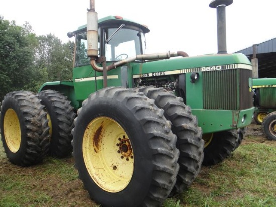 1981 John Deere 8640 Tractor