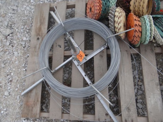 Wire unroller for fencing