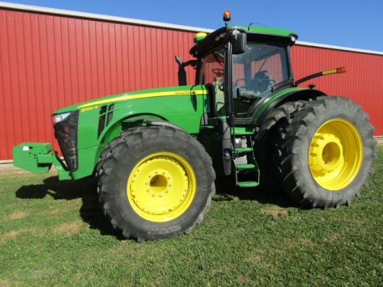 2017 JD 8320R Tractor