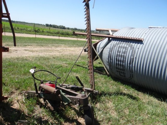 John Deere 8 Sickle Mower