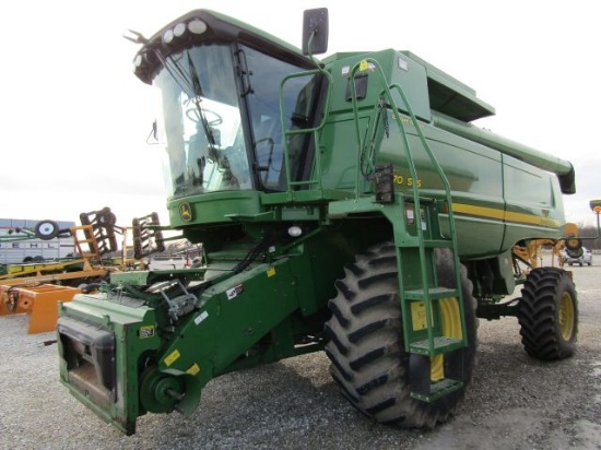 John Deere 9570STS Combine, 2008