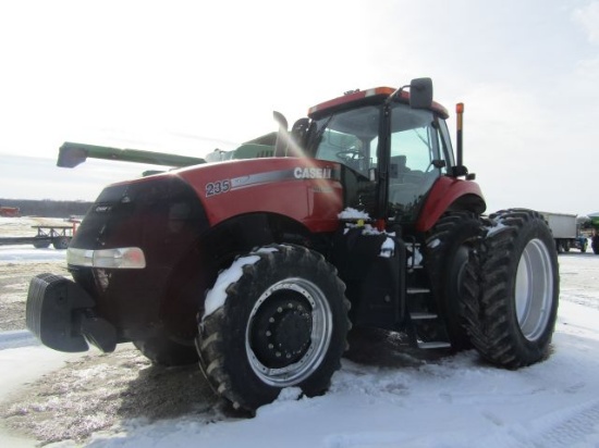 Case IH 235 Magnum Tractor