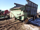 John Deere 112 Silage Wagon