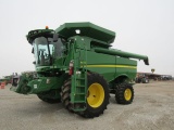 John Deere S670 Combine, 2012