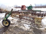 John Deere 670 Side Delivery Rake