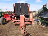 Hesston 5800 Round Baler