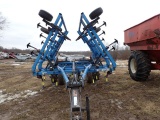 DMI Tigermate 27' Field Cultivator