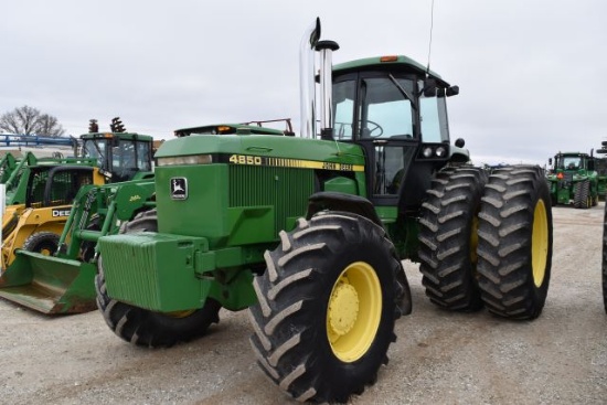 John Deere 4850 Tractor