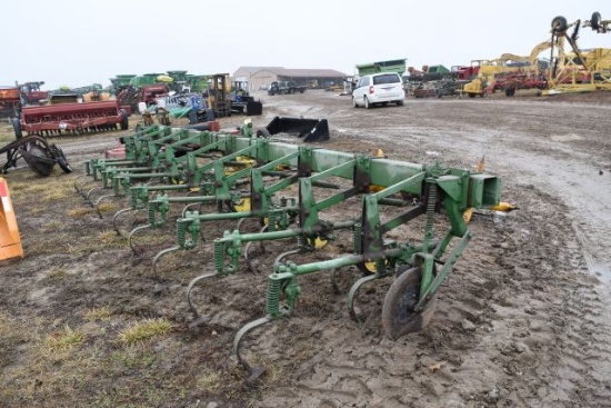 John Deere 8 Row Cultivator