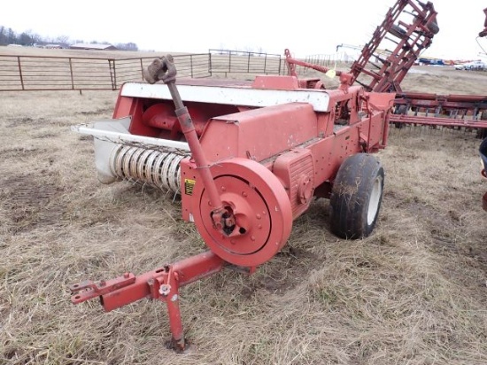 International 245 Square Baler