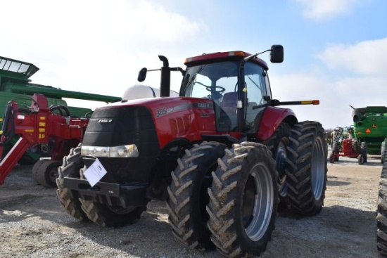 Case IH 305 Magnum Tractor, 2010