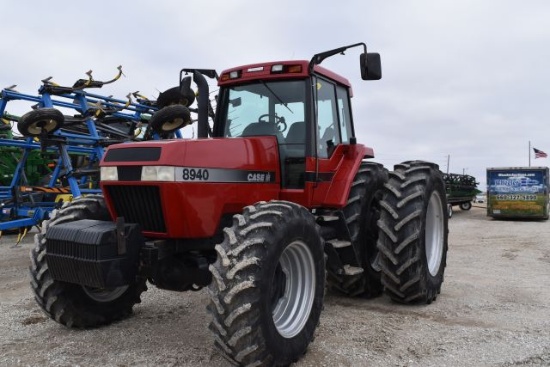 Case IH 8940 Tractor