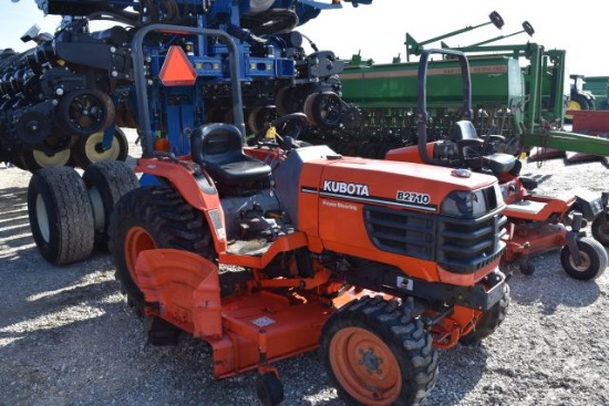 Kubota B2710