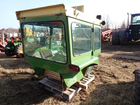 John Deere Cab