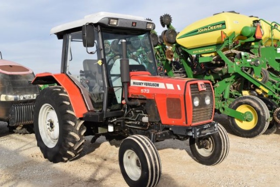 Massey Ferguson 573 Tractor, 2007