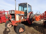 International 1086 Tractor