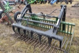 John Deere Grapple Bucket