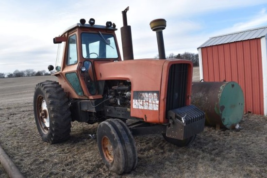 Allis-Chalmers 7020 Tractor