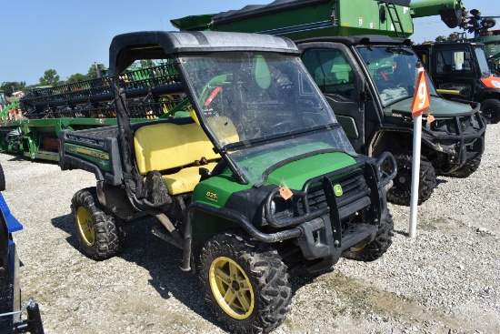 John Deere 825i Gator, 2014