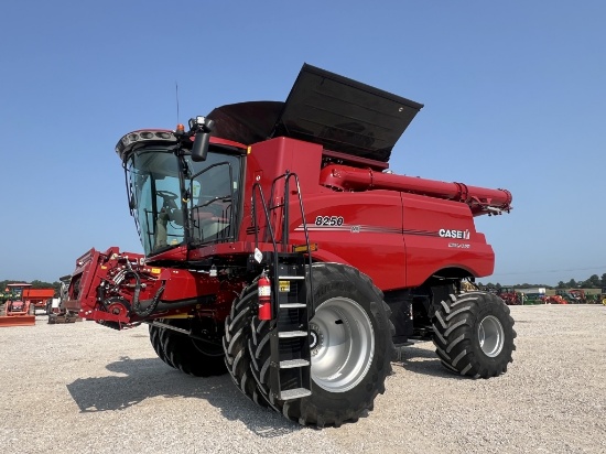 Case IH 8250 Combine, 2022