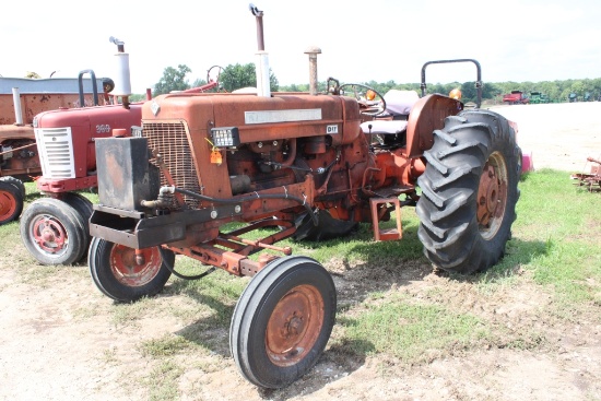 Allis Chalmers D17 Tractor