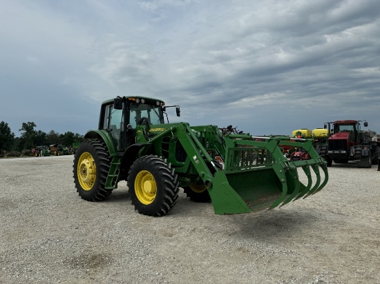 John Deere 7430 Premium Tractor, 2008