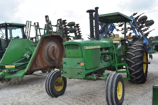 John Deere 4320 Tractor, 1971
