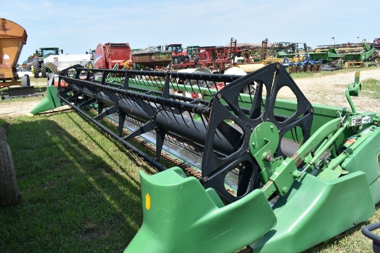 John Deere 925F