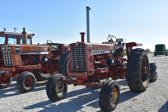 International 1206 Tractor, 1967